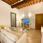 Da Vinci Entire Space In The Heart Of Tuscany Daire *