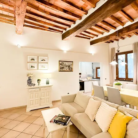 Da Vinci Entire Space In The Heart Of Tuscany Apartamento Peccioli