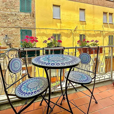 Apartamento Da Vinci Entire Space In The Heart Of Tuscany *