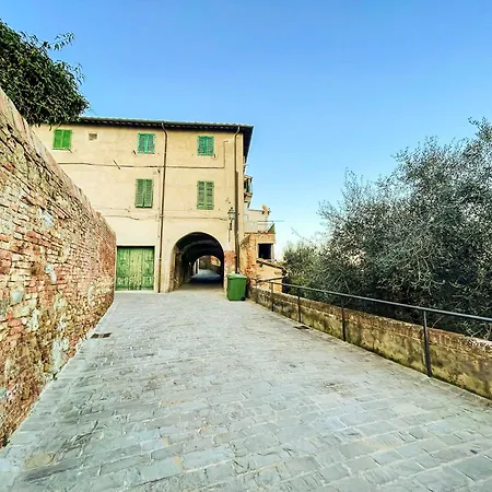 Da Vinci Entire Space In The Heart Of Tuscany Daire *
