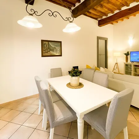 Da Vinci Entire Space In The Heart Of Tuscany Apartamento Peccioli