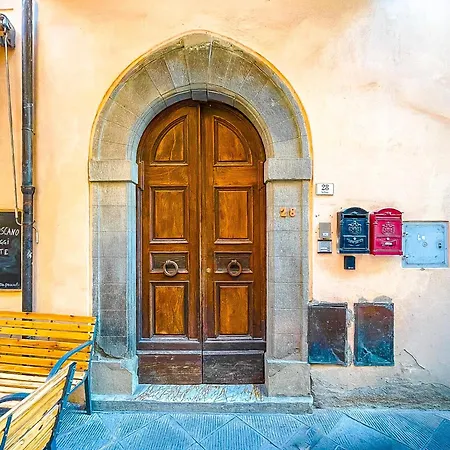 Da Vinci Entire Space In The Heart Of Tuscany Peccioli